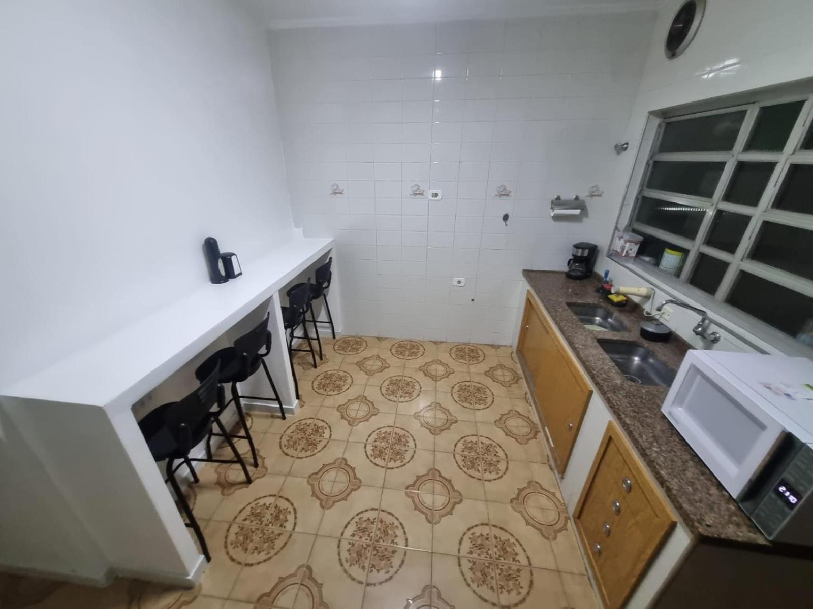 Villa Fatima Hostel Gru กัวรูยุส ภายนอก รูปภาพ